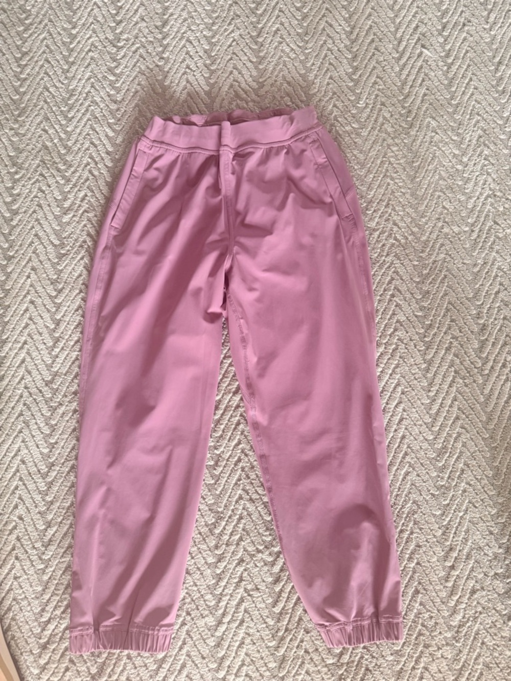 Lululemon Adapted State Jogger 23” in Mauve.